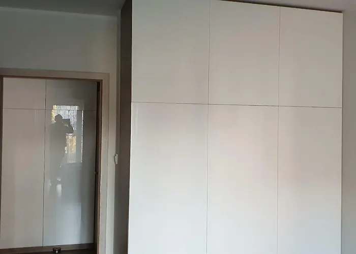 New York Rozana 19 Poznan